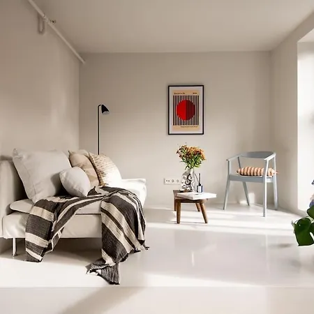 Apartment Beautiful Studio-apartment *